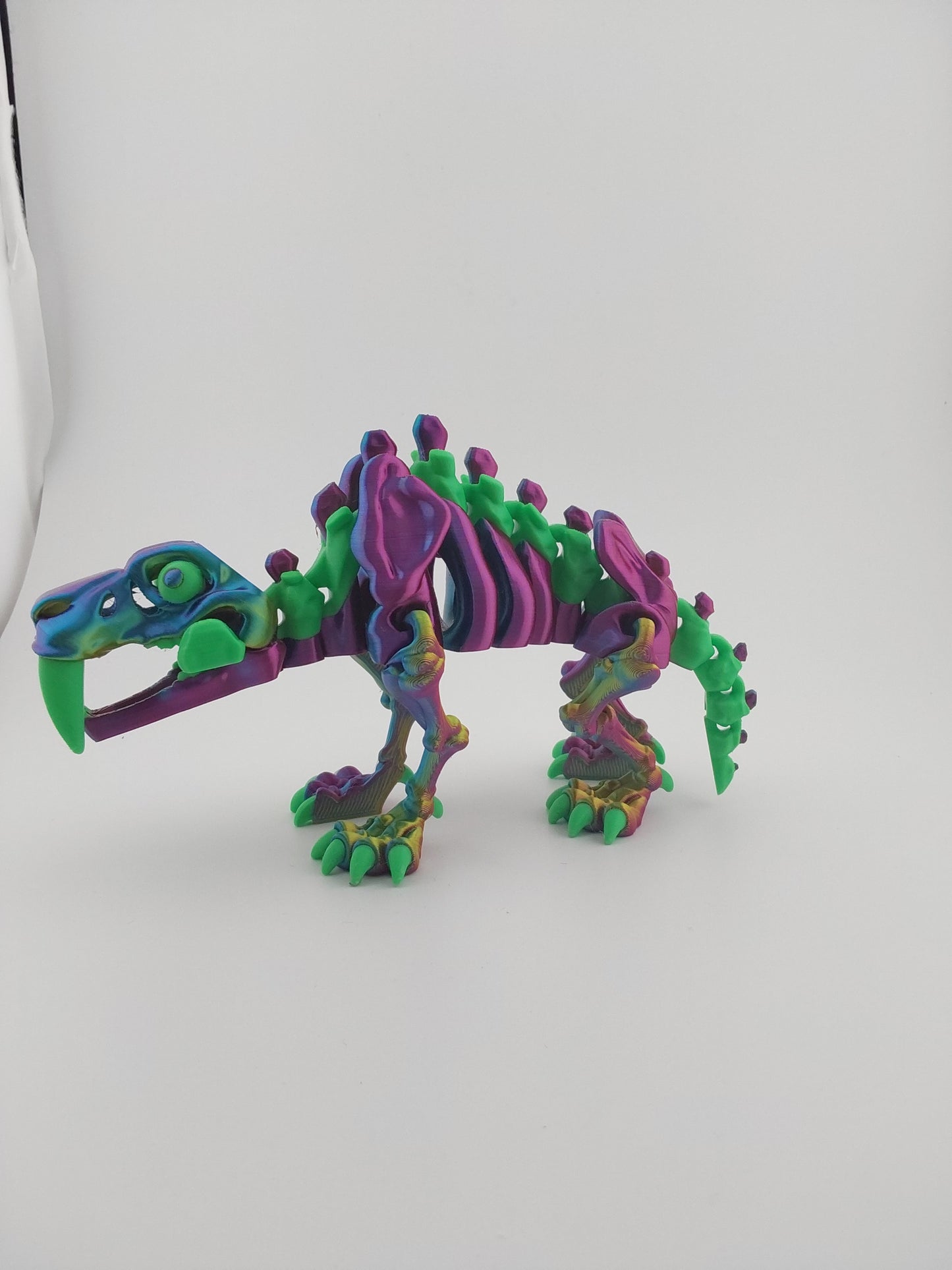 Sabertooth skeleton with stand